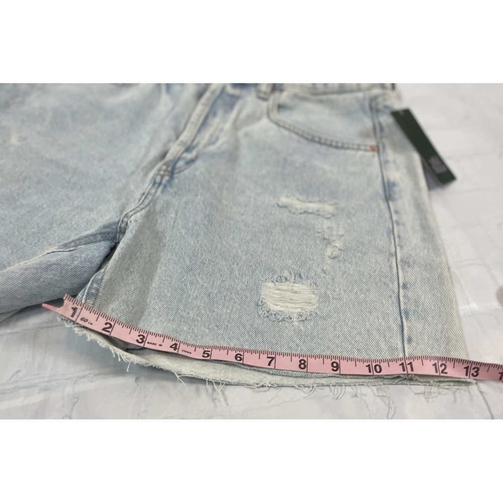 NEW Wild Fable Denim Shorts High Rise Woman's 8 Cut Off Light‎ Wash Distressed - Picture 6 of 14